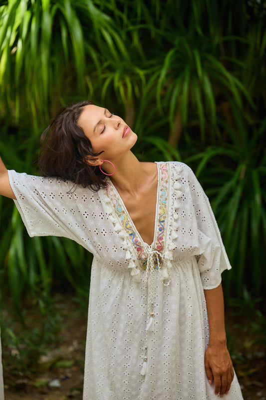 Robe longue manches courtes blanche