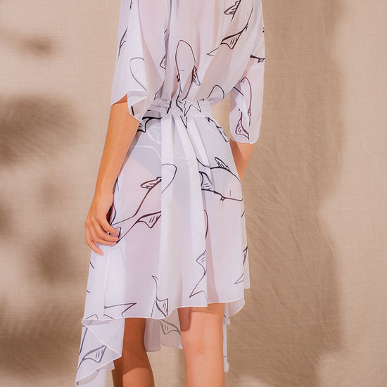 MONACO - Kimono artistique blanc motif poissons noir - AulalaXLorieux