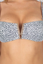 Bikini bandeau léopard décolleté V Animal Kingdom - Savanna - Aulala Paris
